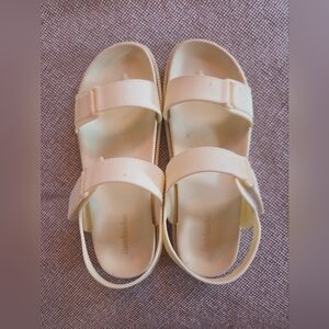 Amazon Rubber Waterproof Sandals Size 8